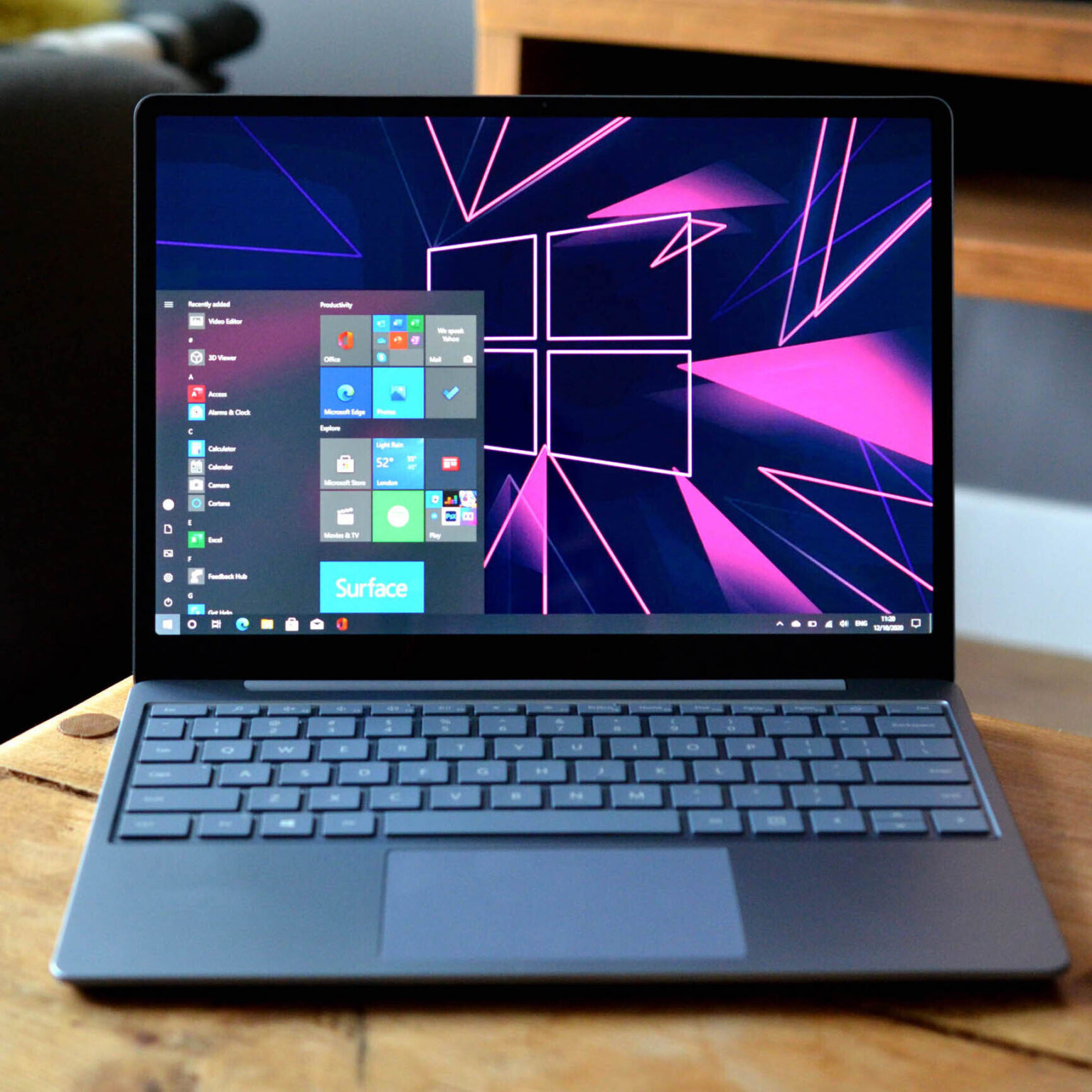 Surface Laptop Go 3 Front